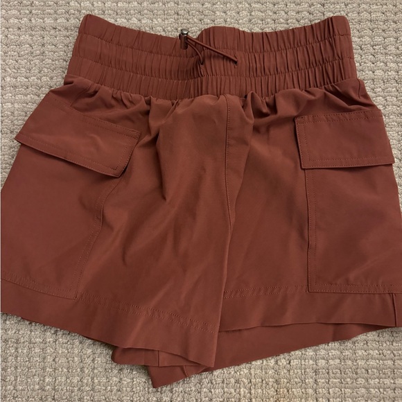 Abercrombie & Fitch Traveler Cargo Short - Picture 2 of 5